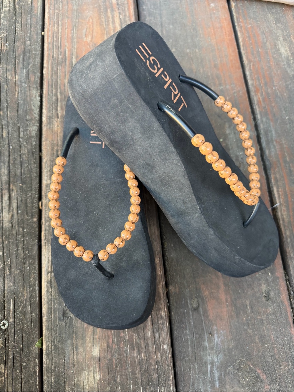 90s/y2k vtg- Esprit Black platform Wedge Beaded Thong Sandals